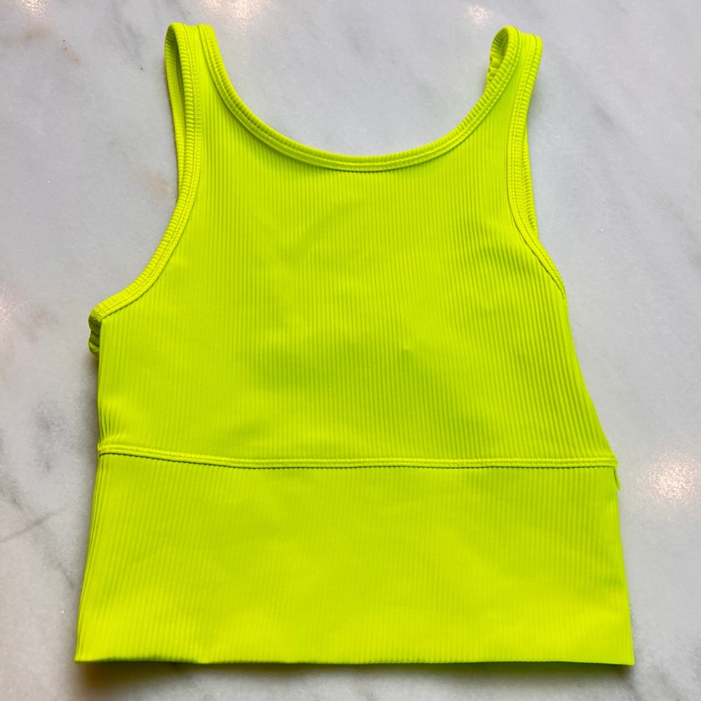 Lululemon Power Pivot Ribbed Tank Top
Highlight Yellow Size 2